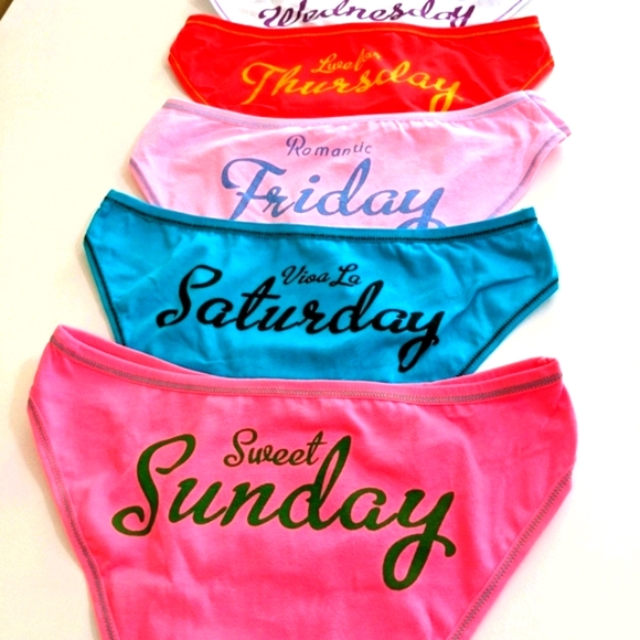 Panty set - 7 days of the week - Picture 2 of 9